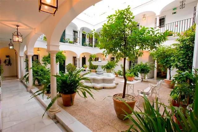 Helechos Hotell 3*